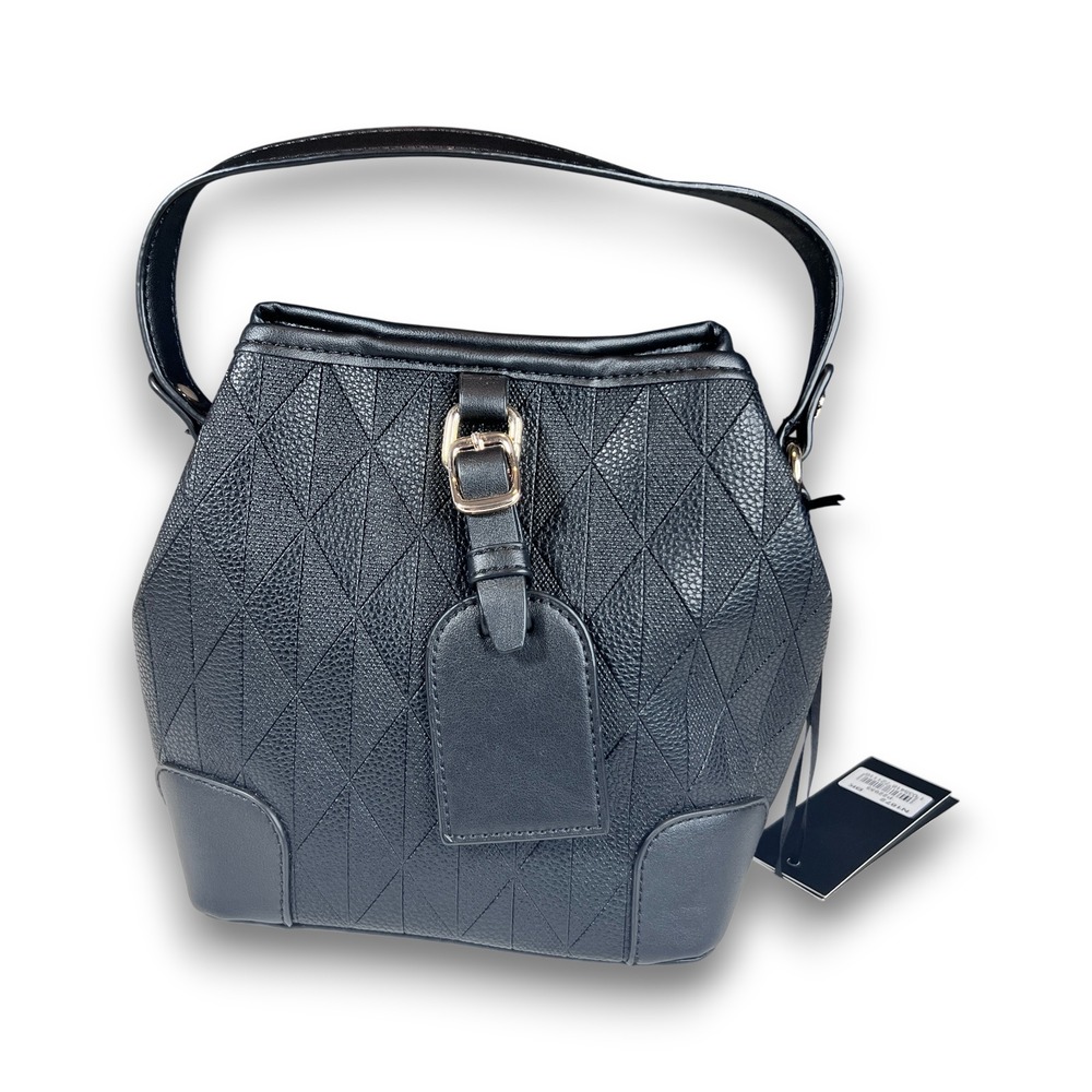 La Terre Quilted Geometric Vegan Leather Bucket Crossbody Bag Black w Pouch NWT‎